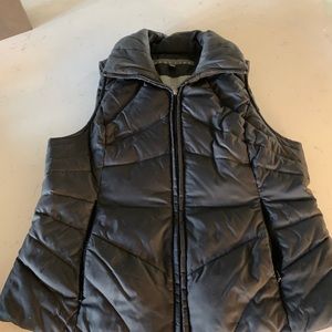 Women’s winter puffer vest